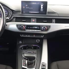 Foto inzerátu Audi A4 2.0 TDI