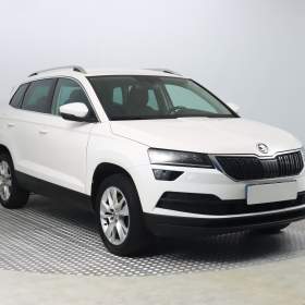 Fotka k inzerátu Škoda Karoq 1.5 TSI / 19567560