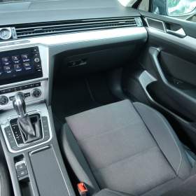 Foto inzerátu Volkswagen Passat 2.0 TDI
