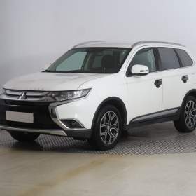 Foto inzerátu Mitsubishi Outlander 2.0