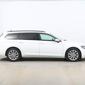 Foto inzerátu Volkswagen Passat 2.0 TDI