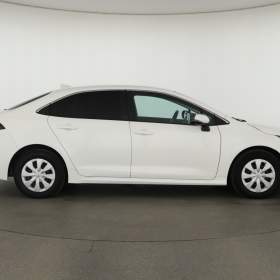 Foto inzerátu Toyota Corolla 1.8 Hybrid