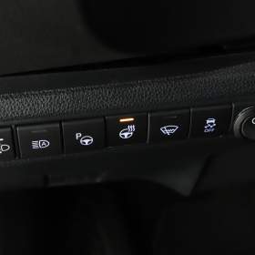 Foto inzerátu Toyota Corolla 1.8 Hybrid