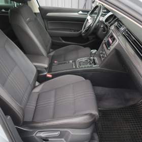 Foto inzerátu Volkswagen Passat 2.0 TDI