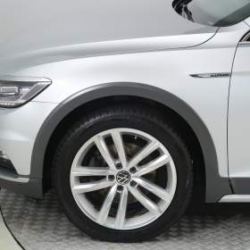 Foto inzerátu Volkswagen Passat 2.0 TDI