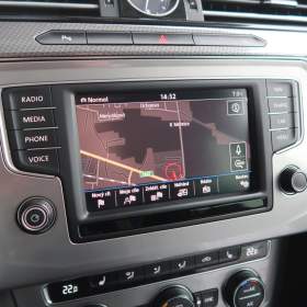 Foto inzerátu Volkswagen Passat 2.0 TDI