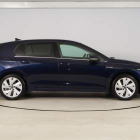 Foto inzerátu Volkswagen Golf 1.5 eTSI