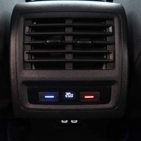 Foto inzerátu Volkswagen Golf 1.5 eTSI