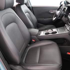 Foto inzerátu Hyundai Kona Electric 64 kWh