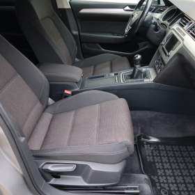 Foto inzerátu Volkswagen Passat 1.6 TDI