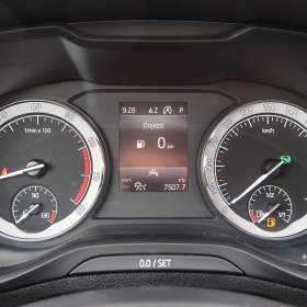 Foto inzerátu Škoda Karoq 1.5 TSI