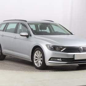 Fotka k inzerátu Volkswagen Passat 1.6 TDI / 19627171