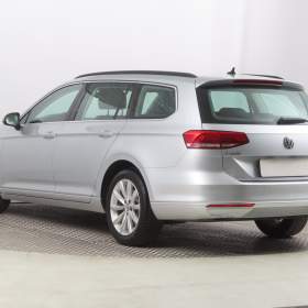 Foto inzerátu Volkswagen Passat 1.6 TDI