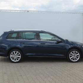 Foto inzerátu Volkswagen Golf 2.0 TDI