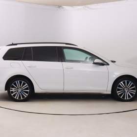 Foto inzerátu Volkswagen Golf 2.0 TDI