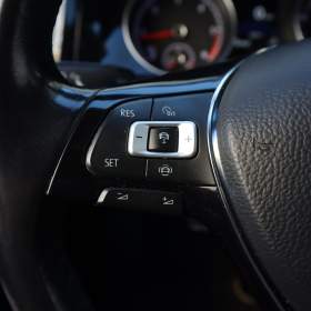 Foto inzerátu Volkswagen Golf 2.0 TDI