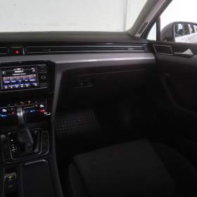 Foto inzerátu Volkswagen Passat 1.5 TSI
