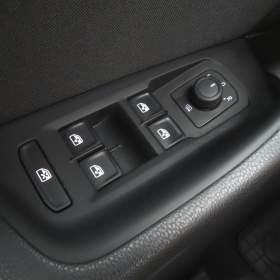 Foto inzerátu Volkswagen Passat 1.5 TSI