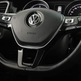 Foto inzerátu Volkswagen Golf 2.0 TDI