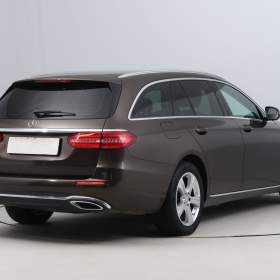 Foto inzerátu Mercedes-Benz Třídy E E 220 d