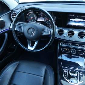 Foto inzerátu Mercedes-Benz Třídy E E 220 d