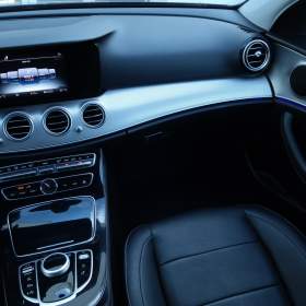 Foto inzerátu Mercedes-Benz Třídy E E 220 d