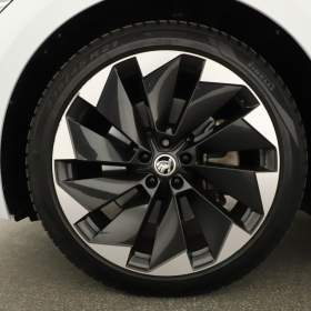 Foto inzerátu Škoda Enyaq iV 80 (82 kWh)