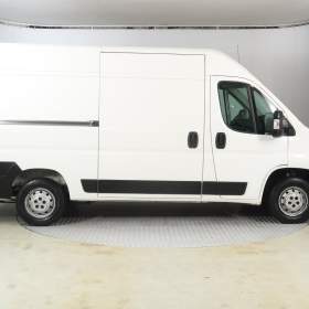 Foto inzerátu Peugeot Boxer 2.2 BlueHDi
