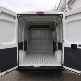 Foto inzerátu Peugeot Boxer 2.2 BlueHDi