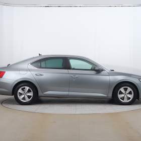 Foto inzerátu Škoda Superb 2.0 TDI