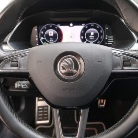 Foto inzerátu Škoda Superb 2.0 TDI