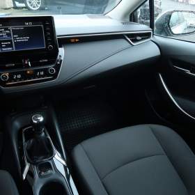 Foto inzerátu Toyota Corolla 1.6 Valvematic