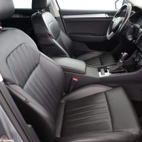 Foto inzerátu Škoda Superb 2.0 TDI