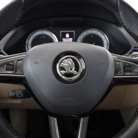 Foto inzerátu Škoda Superb 2.0 TDI