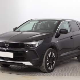 Foto inzerátu Opel Grandland 1.2 Turbo