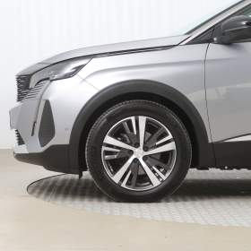 Foto inzerátu Peugeot 3008 1.2 PureTech