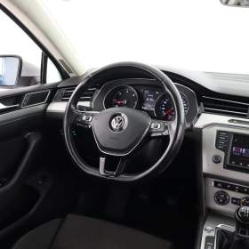 Foto inzerátu Volkswagen Passat 2.0 TDI