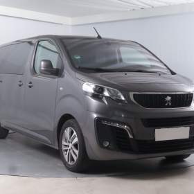 Foto inzerátu Peugeot Traveller 2.0 BlueHDi