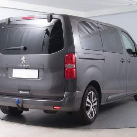 Foto inzerátu Peugeot Traveller 2.0 BlueHDi