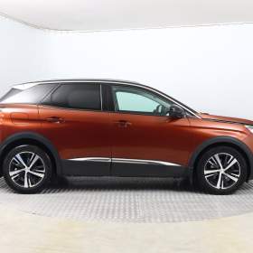 Foto inzerátu Peugeot 3008 1.2 PureTech
