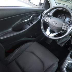 Foto inzerátu Hyundai i30 Fastback 1.0 T-GDI