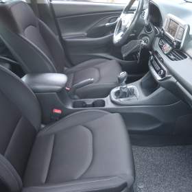 Foto inzerátu Hyundai i30 Fastback 1.0 T-GDI