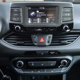 Foto inzerátu Hyundai i30 Fastback 1.0 T-GDI