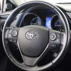 Foto inzerátu Toyota Auris Hybrid