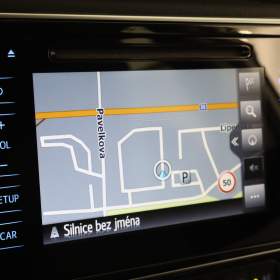 Foto inzerátu Toyota Auris Hybrid