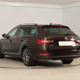 Foto inzerátu Škoda Superb 2.0 TDI