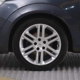 Foto inzerátu Opel Zafira 1.8