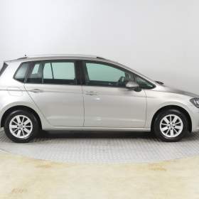 Foto inzerátu Volkswagen Golf Sportsvan 1.0 TSI