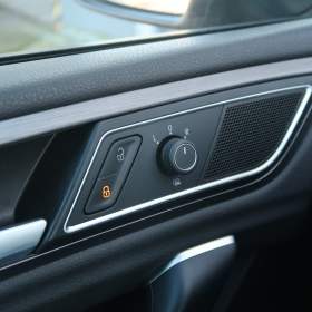 Foto inzerátu Volkswagen Golf Sportsvan 1.0 TSI