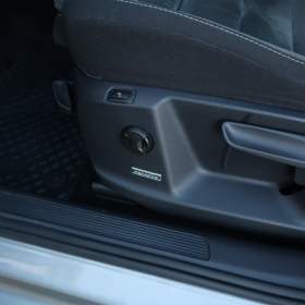 Foto inzerátu Volkswagen Golf Sportsvan 1.0 TSI